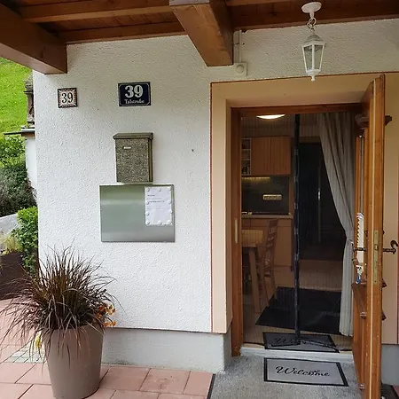 Haus Gandler * Zell am See