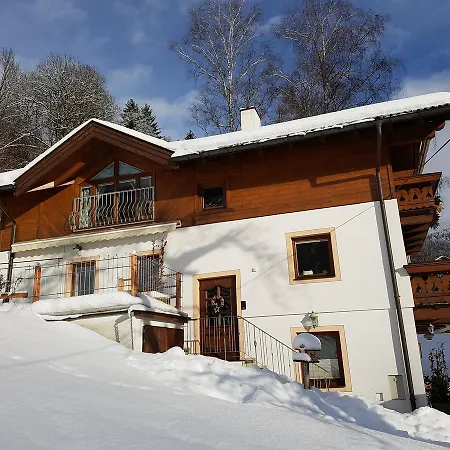 Haus Gandler Apartmán